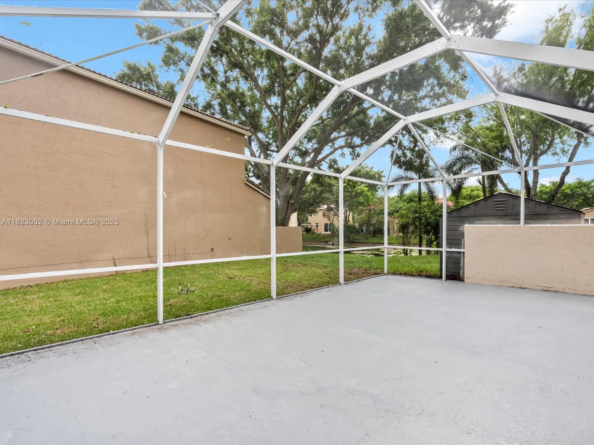 457 NW 87th Lane Coral Springs FL 33071
