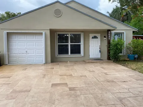 8680 SW 16th Street Pembroke Pines FL 33025