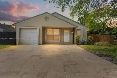 8680 SW 16th Street Pembroke Pines FL 33025