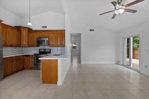 8680 SW 16th Street Pembroke Pines FL 33025
