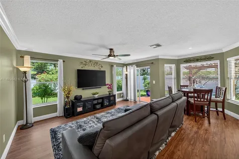 18205 NW 21st Street Pembroke Pines FL 33029