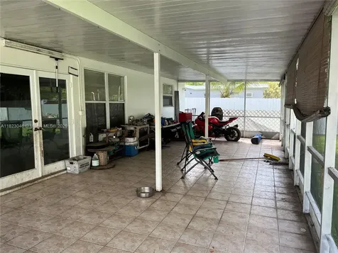 10210 Marlin Road Cutler Bay FL 33157
