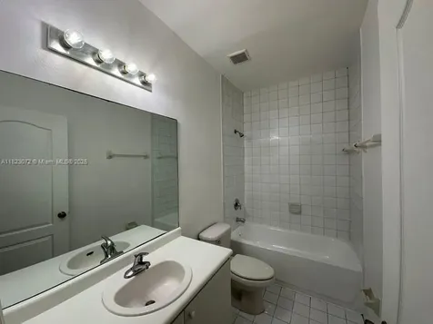 1661 SE 29th Court Homestead FL 33035