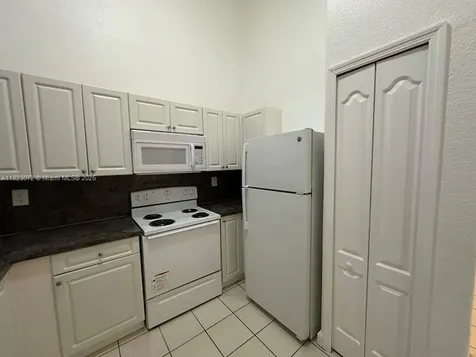 1661 SE 29th Court Homestead FL 33035