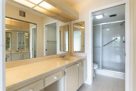 9455 N Belfort Circle Tamarac FL 33321