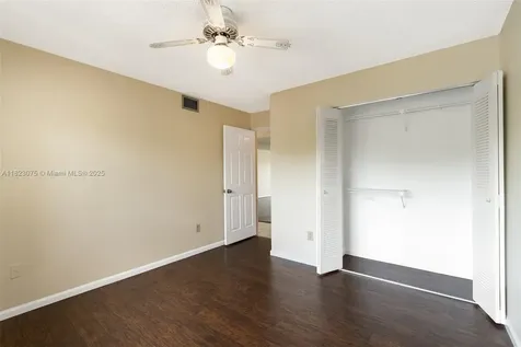 9455 N Belfort Circle Tamarac FL 33321