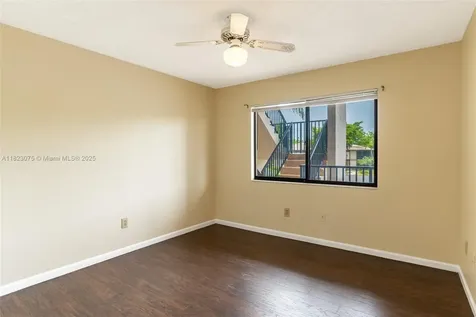 9455 N Belfort Circle Tamarac FL 33321