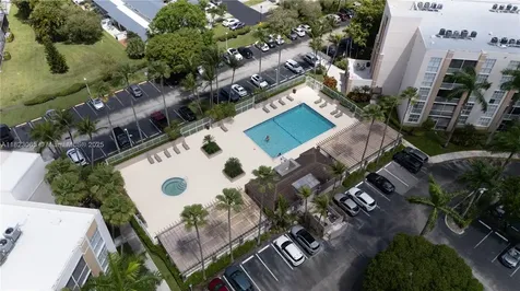 9905 NW 52nd Lane Doral FL 33178