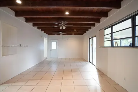 9351 SW 53rd Street Miami FL 33165