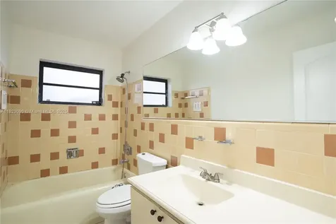 9351 SW 53rd Street Miami FL 33165