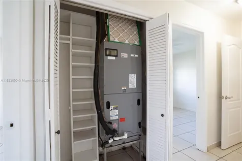9351 SW 53rd Street Miami FL 33165