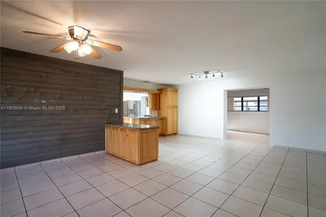 9351 SW 53rd Street Miami FL 33165