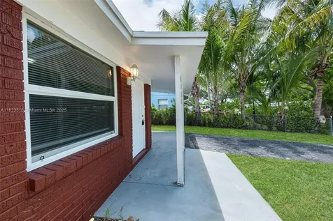 3818 Everglades Road Palm Beach Gardens FL 33410