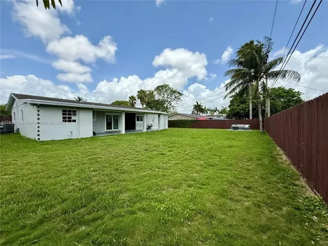 15761 SW 102nd Court Miami FL 33157
