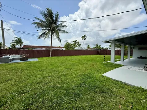 15761 SW 102nd Court Miami FL 33157