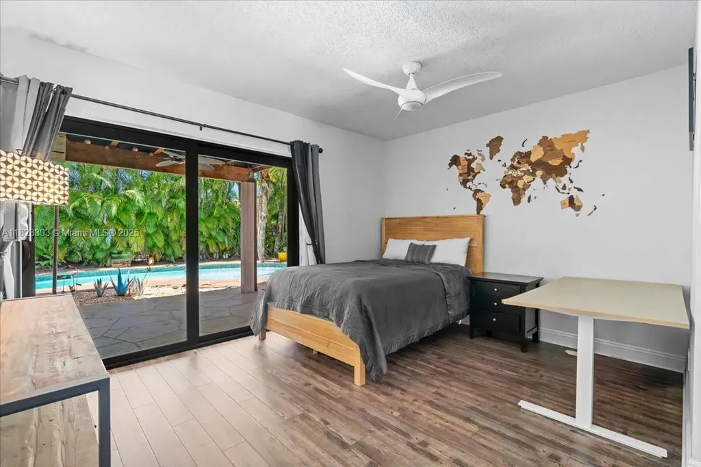 21784 Little Bear Lane Boca Raton FL 33428