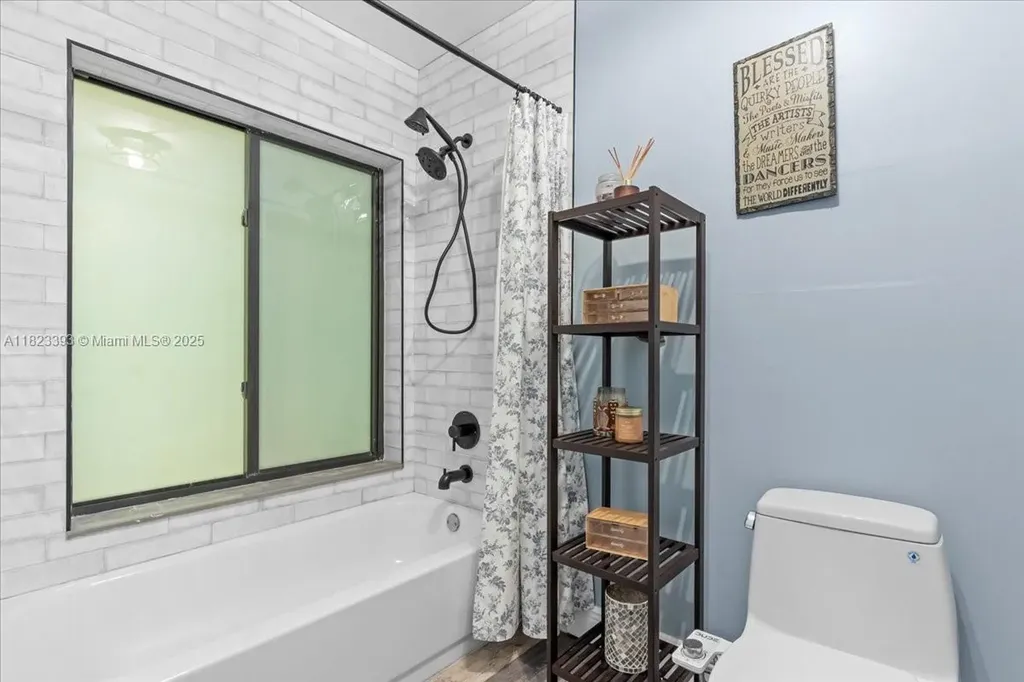 21784 Little Bear Lane Boca Raton FL 33428