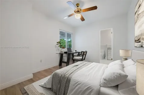 12525 SW 72nd Avenue Pinecrest FL 33156