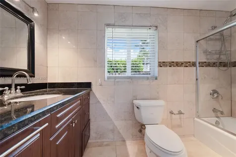 12525 SW 72nd Avenue Pinecrest FL 33156