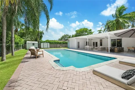 12525 SW 72nd Avenue Pinecrest FL 33156