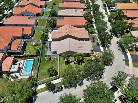 490 Talavera Road Weston FL 33326