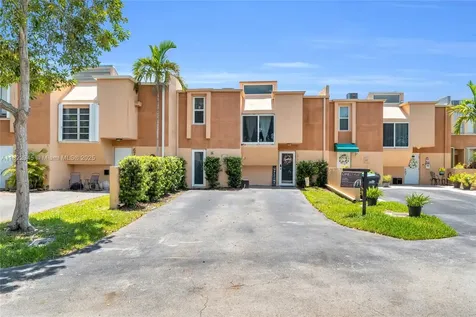 6728 SW 140th Court Miami FL 33183