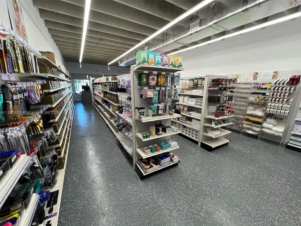 3645 W 16th Ave, Hialeah FL 33012