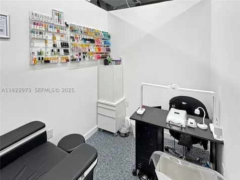 3645 W 16th Ave, Hialeah FL 33012