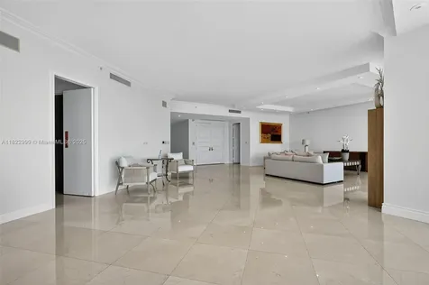 20155 NE 38th Court Aventura FL 33180
