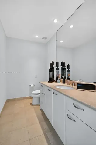 20155 NE 38th Court Aventura FL 33180