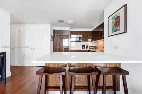 6899 Collins Avenue Miami Beach FL 33141