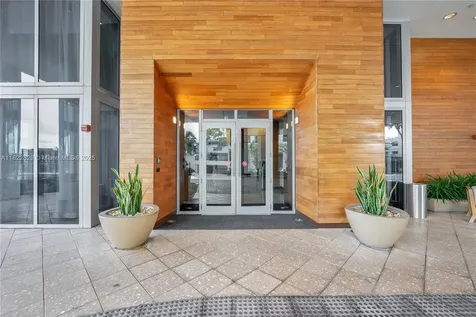 6899 Collins Avenue Miami Beach FL 33141