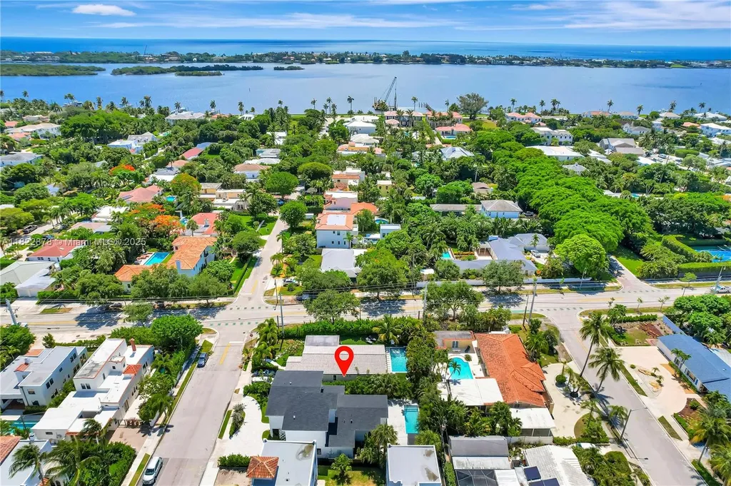 306 Plymouth Road West Palm Beach FL 33405
