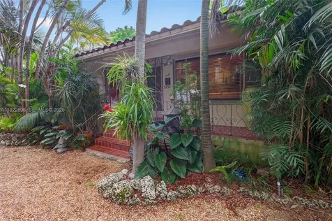 4187 S Le Jeune Road Miami FL 33146