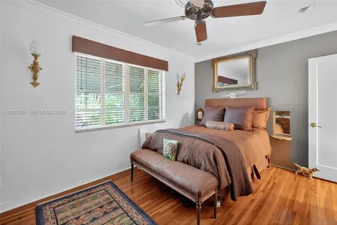 4187 S Le Jeune Road Miami FL 33146