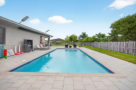 32106 SW 199th Place Homestead FL 33030