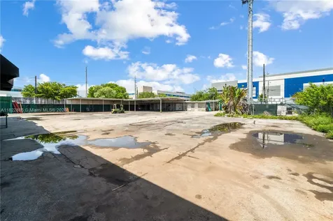 7115 NW 10th Avenue Miami FL 33150