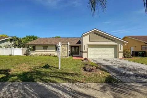 7220 NW 44th Court Lauderhill FL 33319