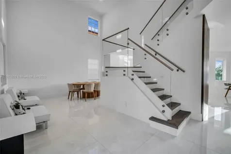 942 Lavender Circle Weston FL 33327