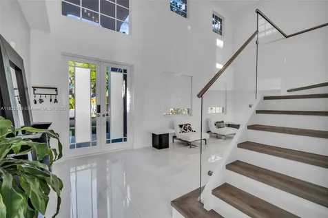 942 Lavender Circle Weston FL 33327