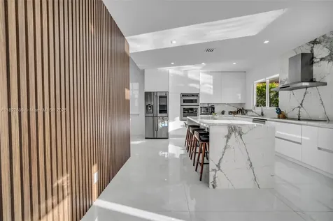 942 Lavender Circle Weston FL 33327