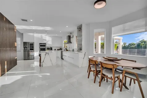942 Lavender Circle Weston FL 33327