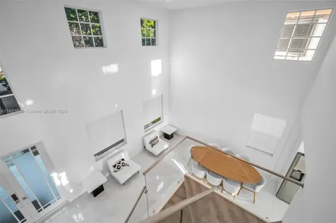 942 Lavender Circle Weston FL 33327