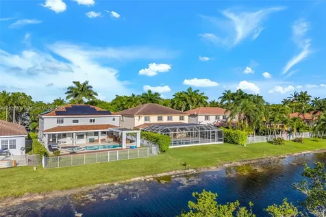 942 Lavender Circle Weston FL 33327