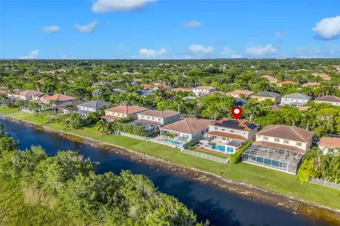 942 Lavender Circle Weston FL 33327