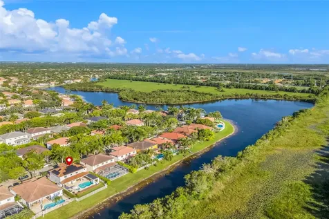 942 Lavender Circle Weston FL 33327