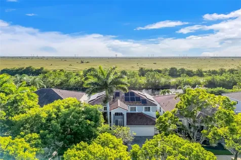 942 Lavender Circle Weston FL 33327