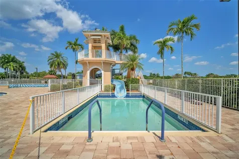 942 Lavender Circle Weston FL 33327