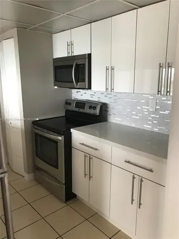 7601 E Treasure Drive North Bay Village FL 33141