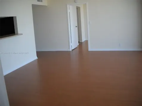 7601 E Treasure Drive North Bay Village FL 33141